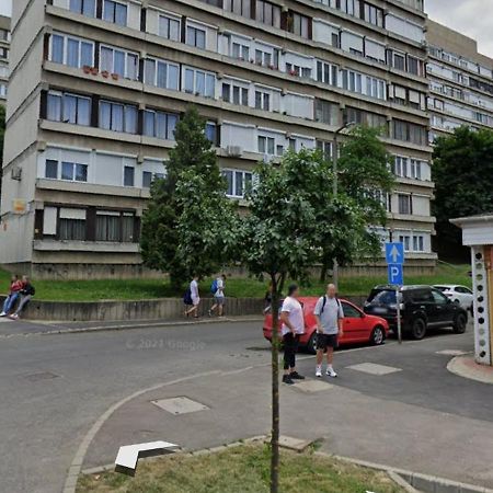 Krisztina Apartman Appartement Salgótarján Buitenkant foto